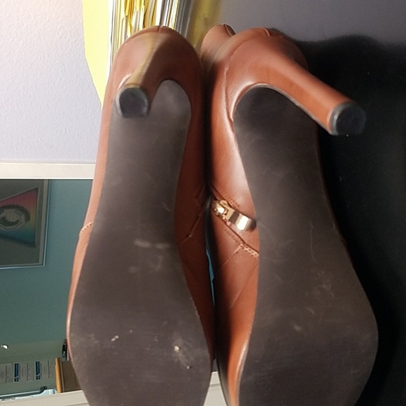 Booties - Picture 3 of 3